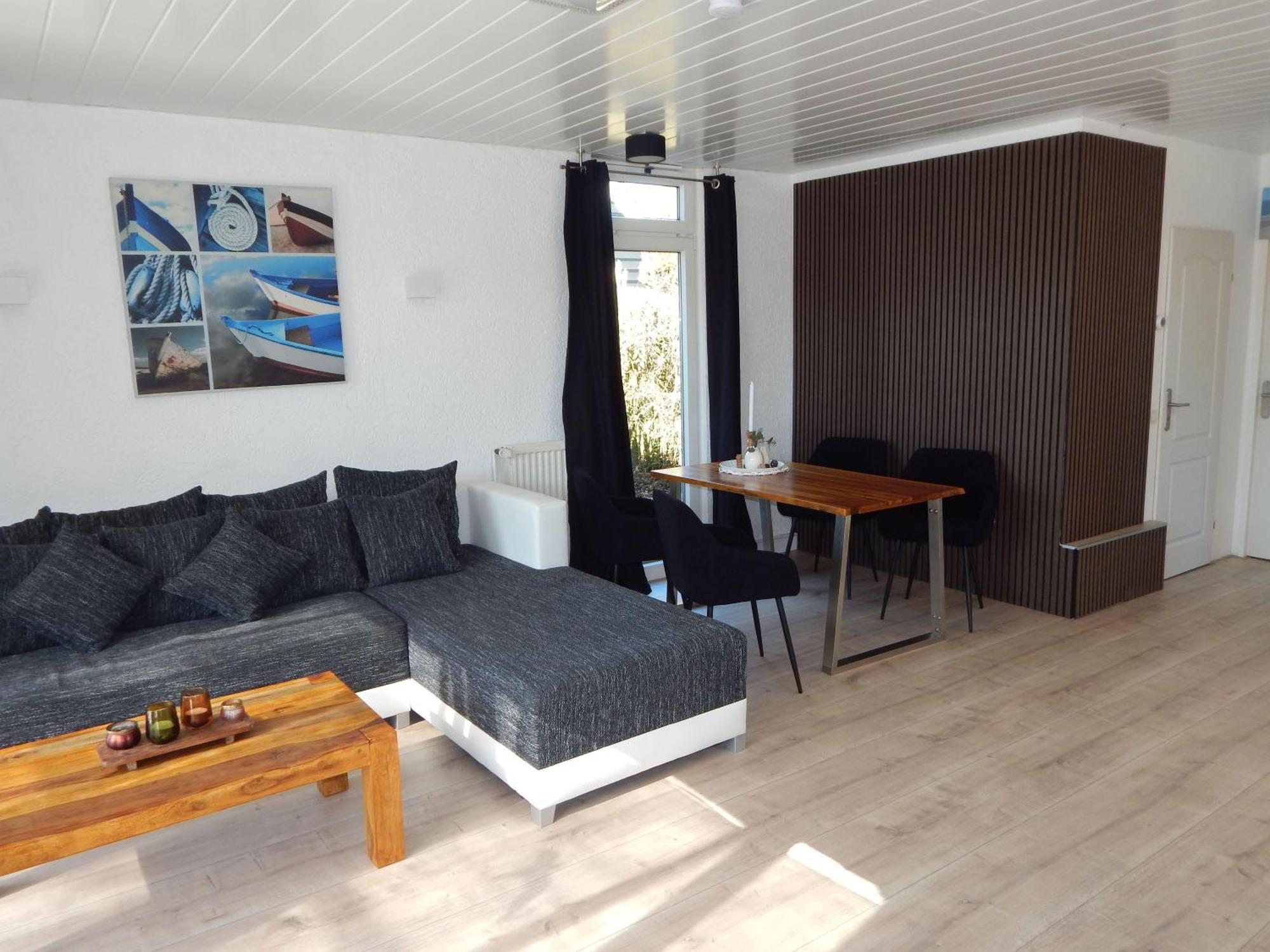 Wunderschoenes-Freistehendes-Ferienhaus-An-Der-See-Sauna-Strand-Yachthafen-Wlan Bruinisse Bagian luar foto